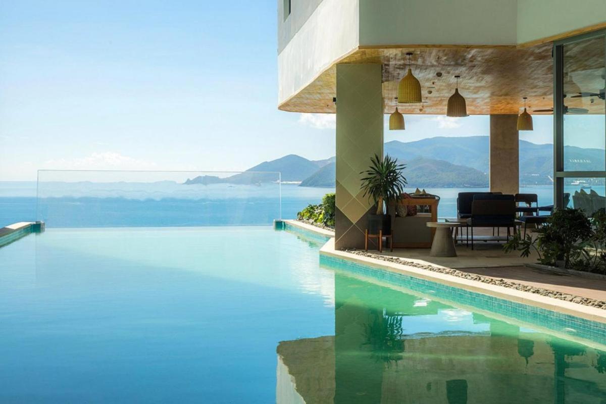 Luxury Seaview Panorama Nha Trang By Luna Exterior photo